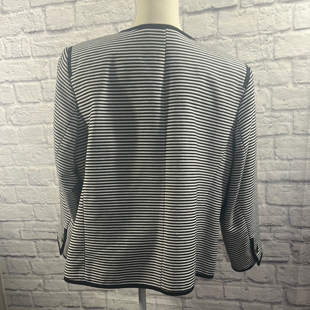 Talbots Black and White Striped Blazer with Three-Quarter Sleeves - Picture 6 of 6